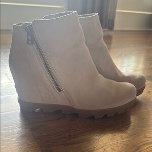 Sorel Joan of Arctic Wedge II Ankle Booties- Sz 8.5